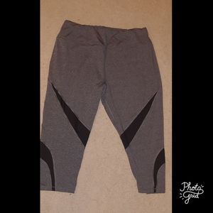 Workout Capri Leggings